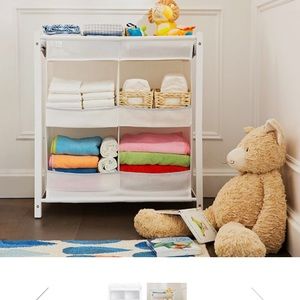 Munchkin nursery organizer